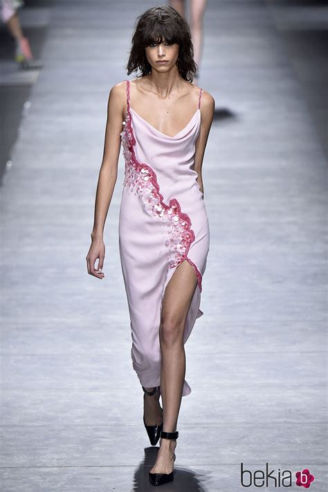 vestido rosa versace|vestidos versace farfetch.